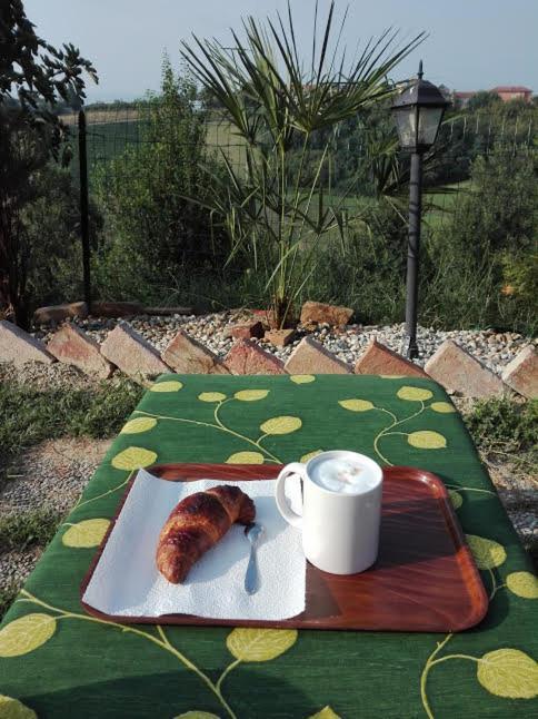 A Casa Di Anna Panzió Vaglio Serra Kültér fotó