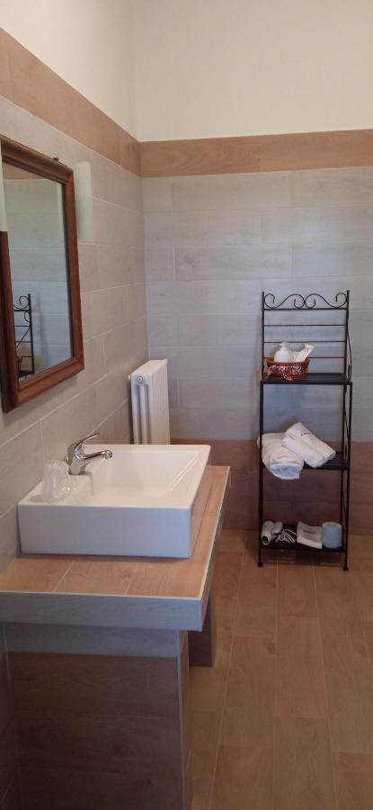 A Casa Di Anna Panzió Vaglio Serra Kültér fotó