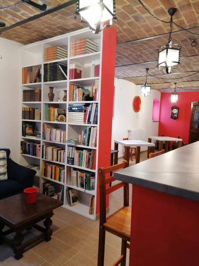 A Casa Di Anna Panzió Vaglio Serra Kültér fotó